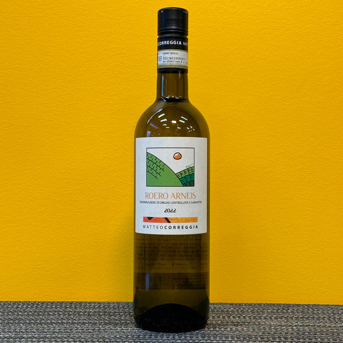 A bottle of Matteo Correggia Roero Arneis white wine