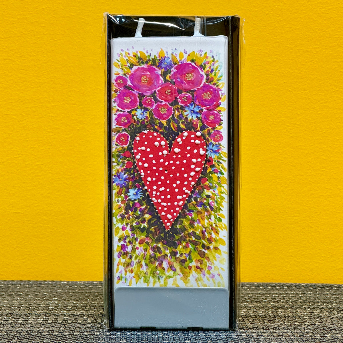 Flatyz Heart & Flowers Candle