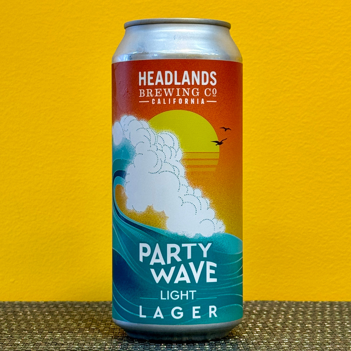 Party Wave Light Lager, Headlands (single)