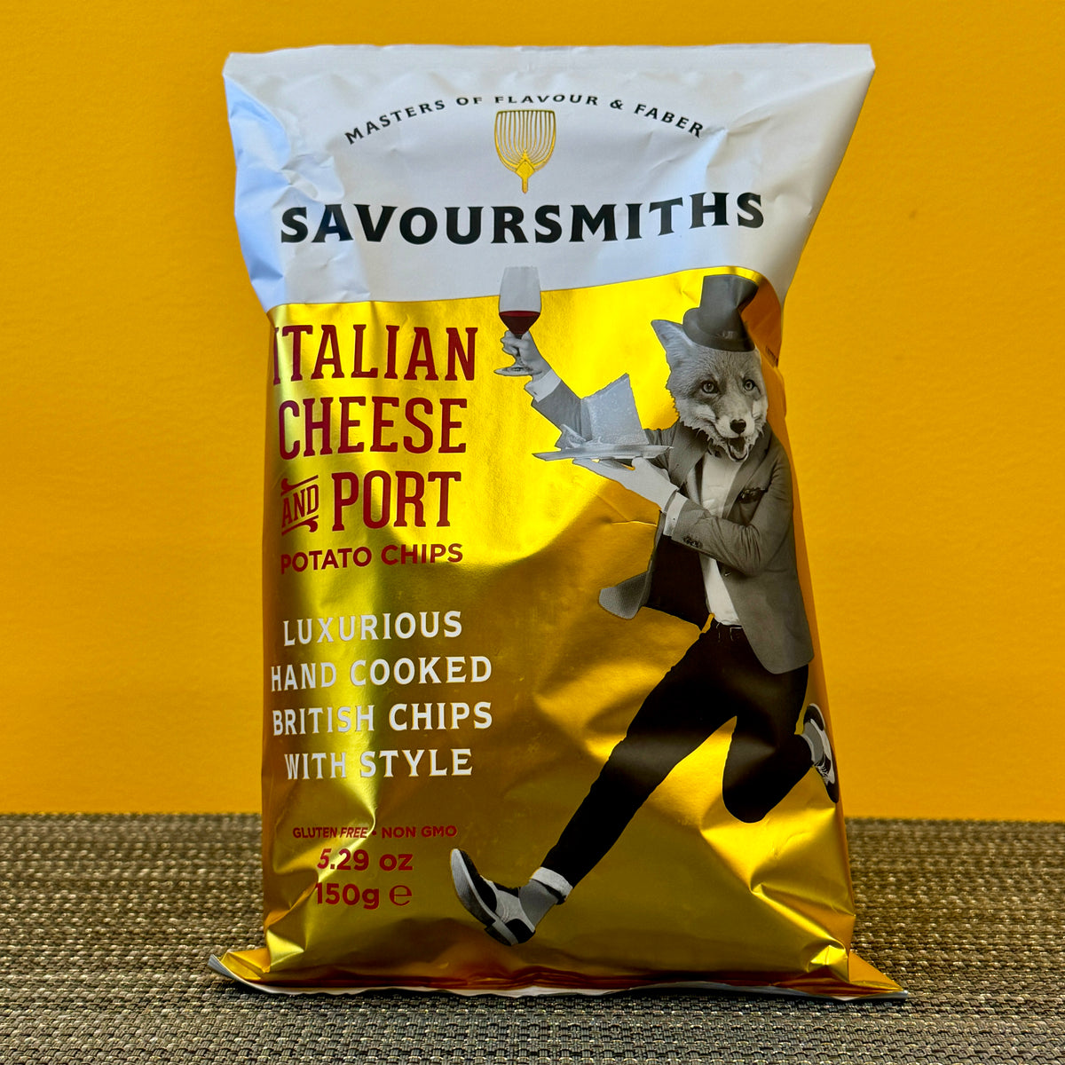 Savoursmiths Italian Cheese & Port Potato Crisps